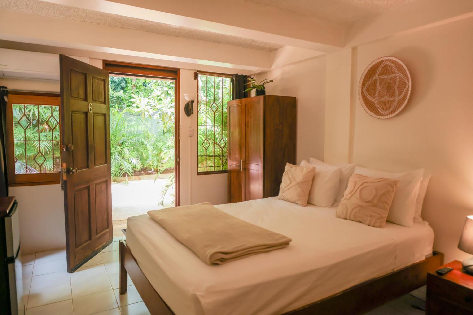 Hotel Villa Del Sol โกโก ภายนอก รูปภาพ